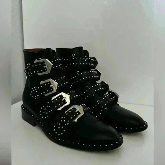 Givenchy leather boots size 7 - Picture 4 of 8